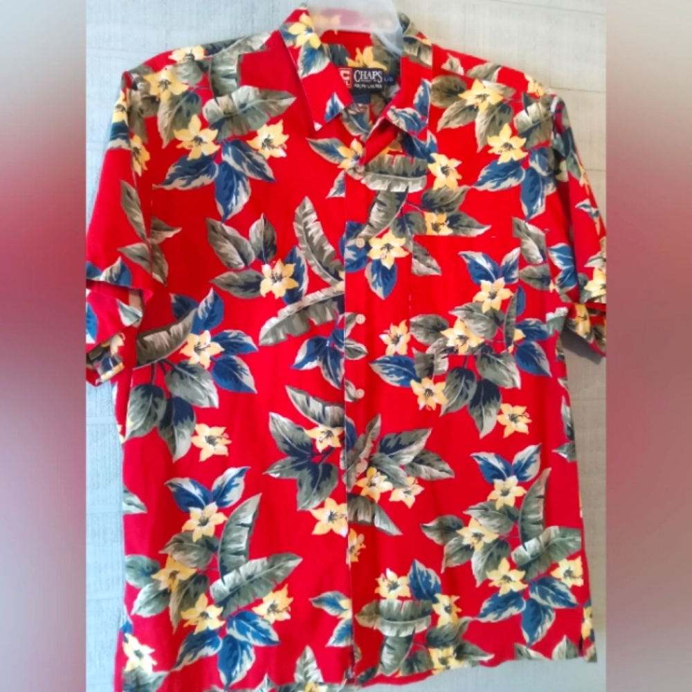 Vintage Chaps Ralph Lauren Red Hawaiian Men's Large Shirt.         FF272
